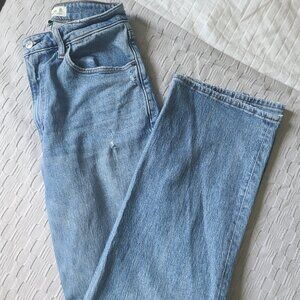 Abercrombie 90s relaxed high rise jeans size 2R/26